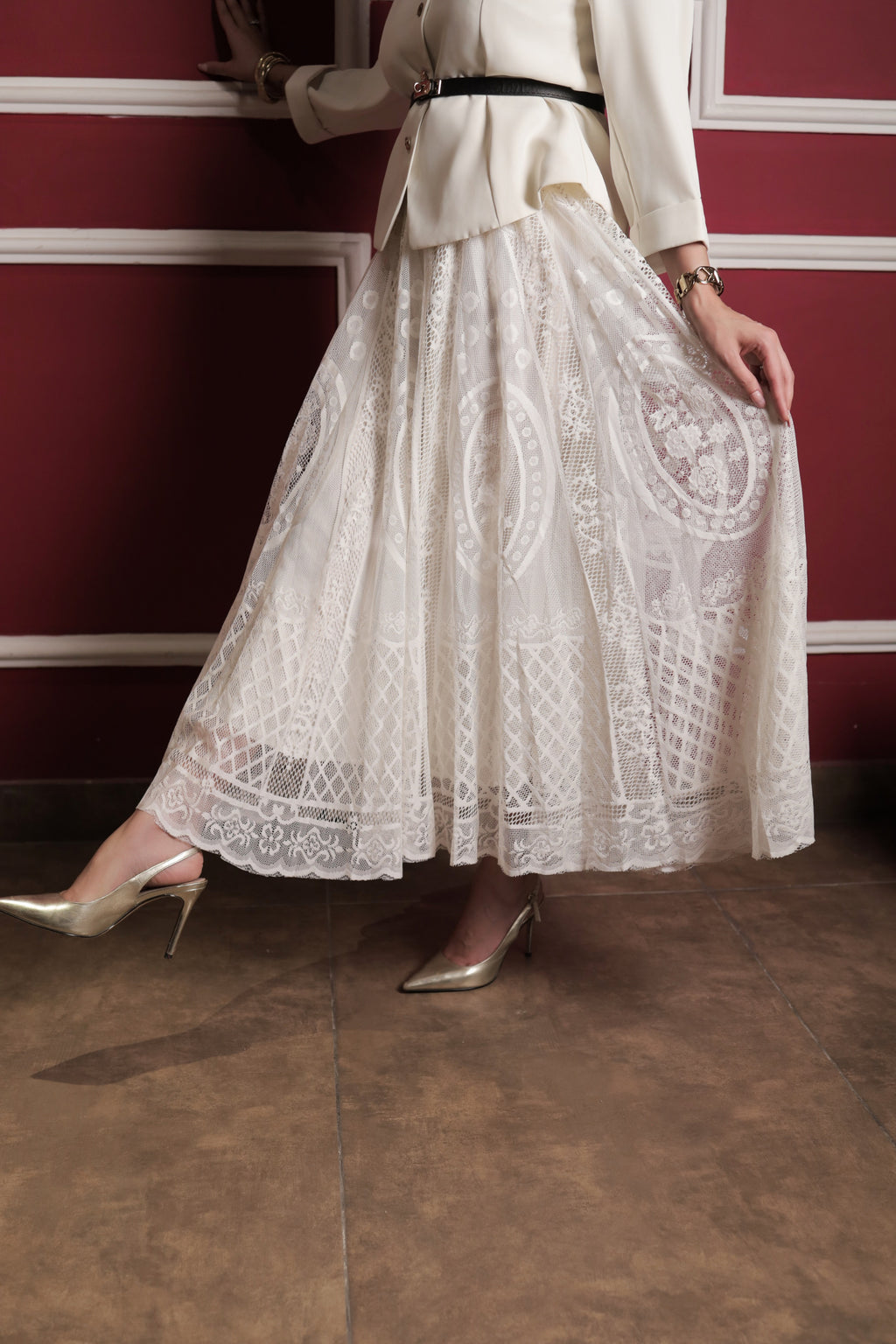 Blazer & Lace Skirt Set - White