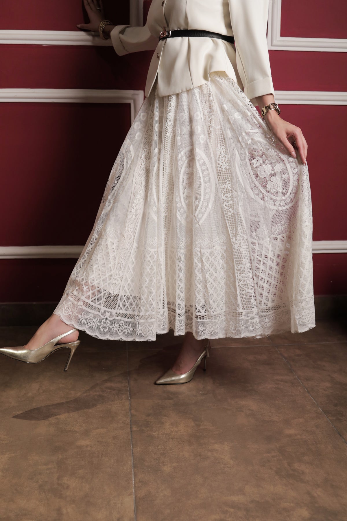 Blazer & Lace Skirt Set - White