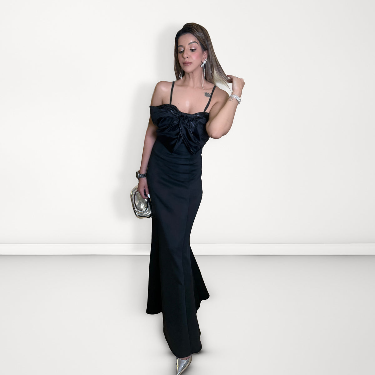 Statement Bow Gown - Black