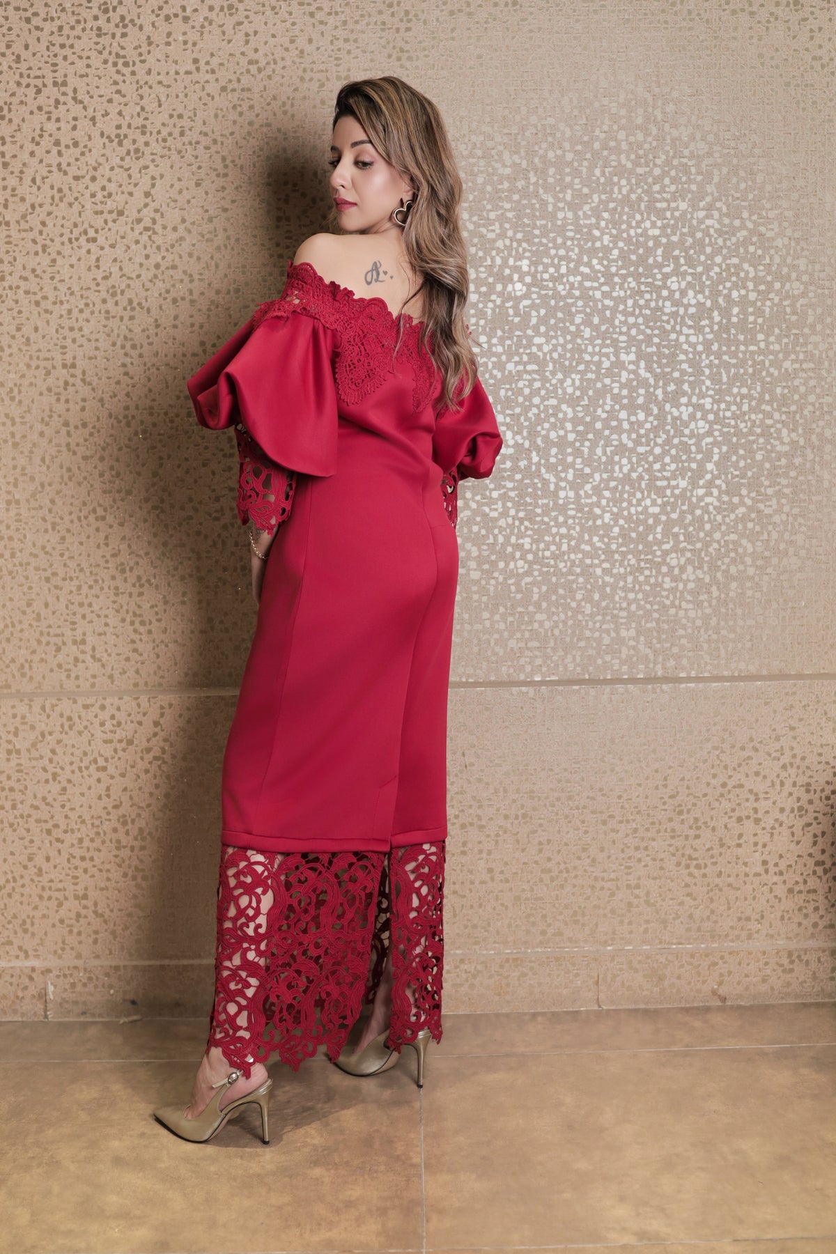 Lace Detail Off-Shoulder Midi Dress - Red